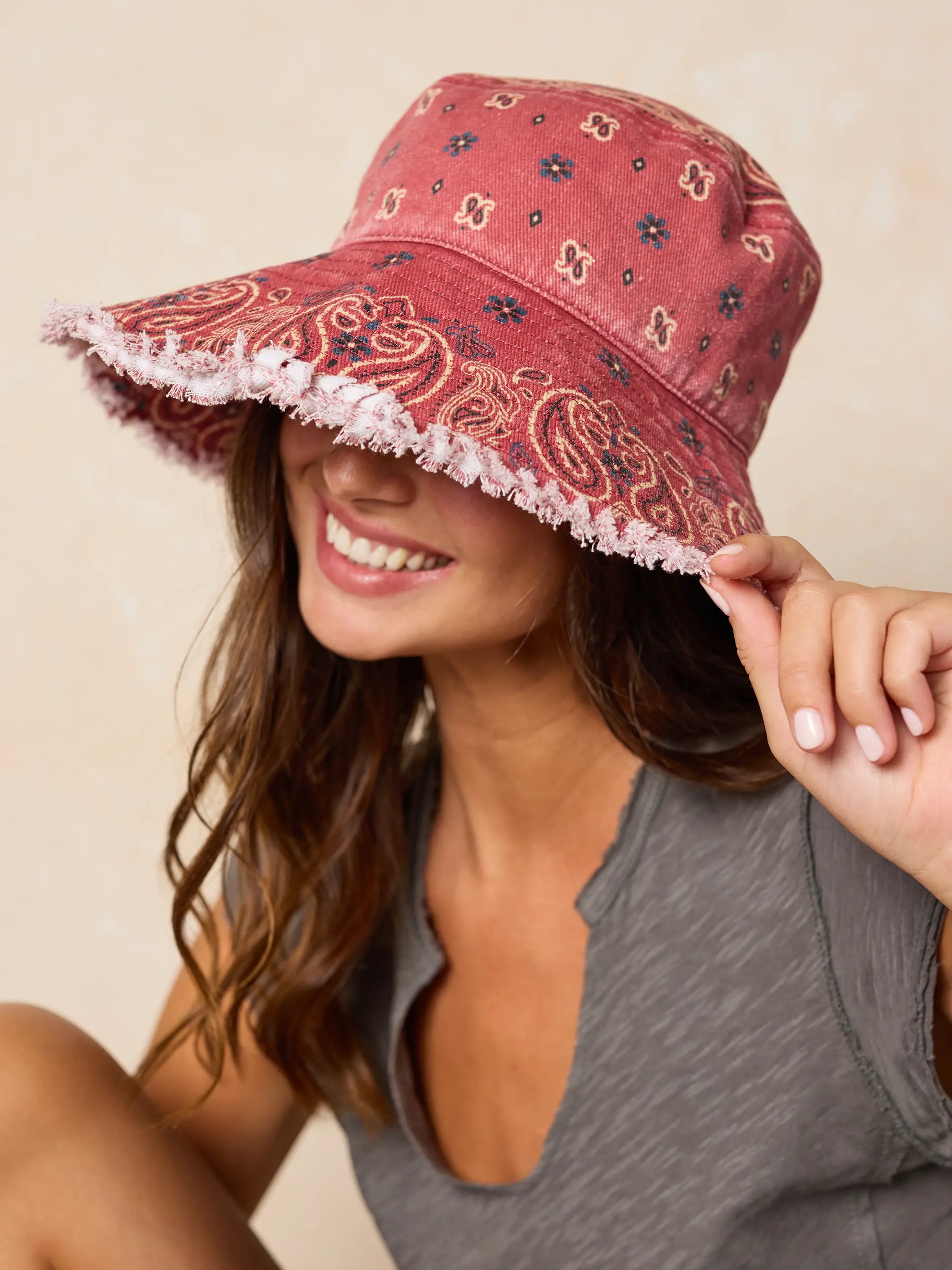 Sandy Days Bucket Hat - Brick Red Bandana