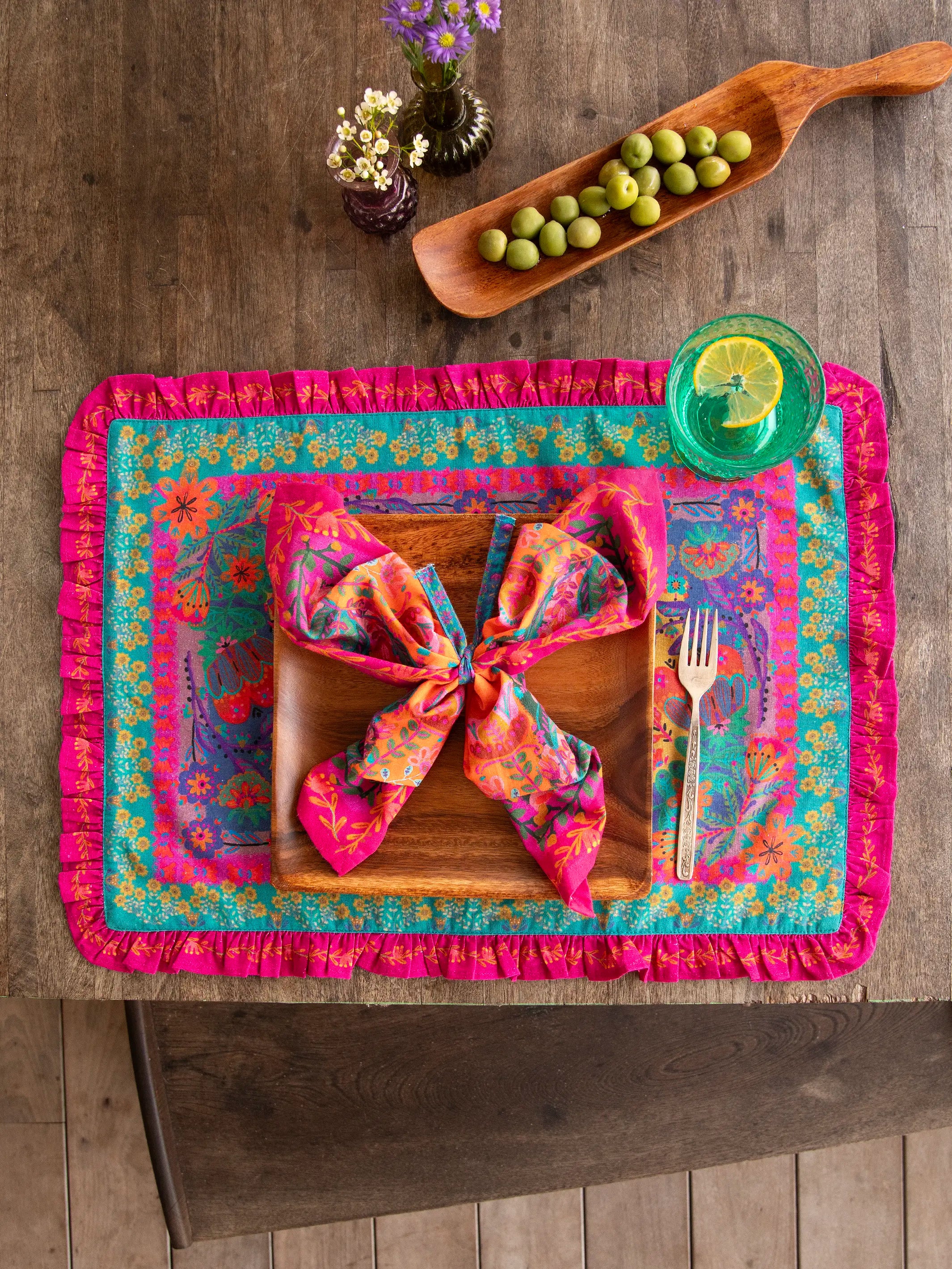 Bohemian Bungalow Ruffle Placemat - Mustard Borders