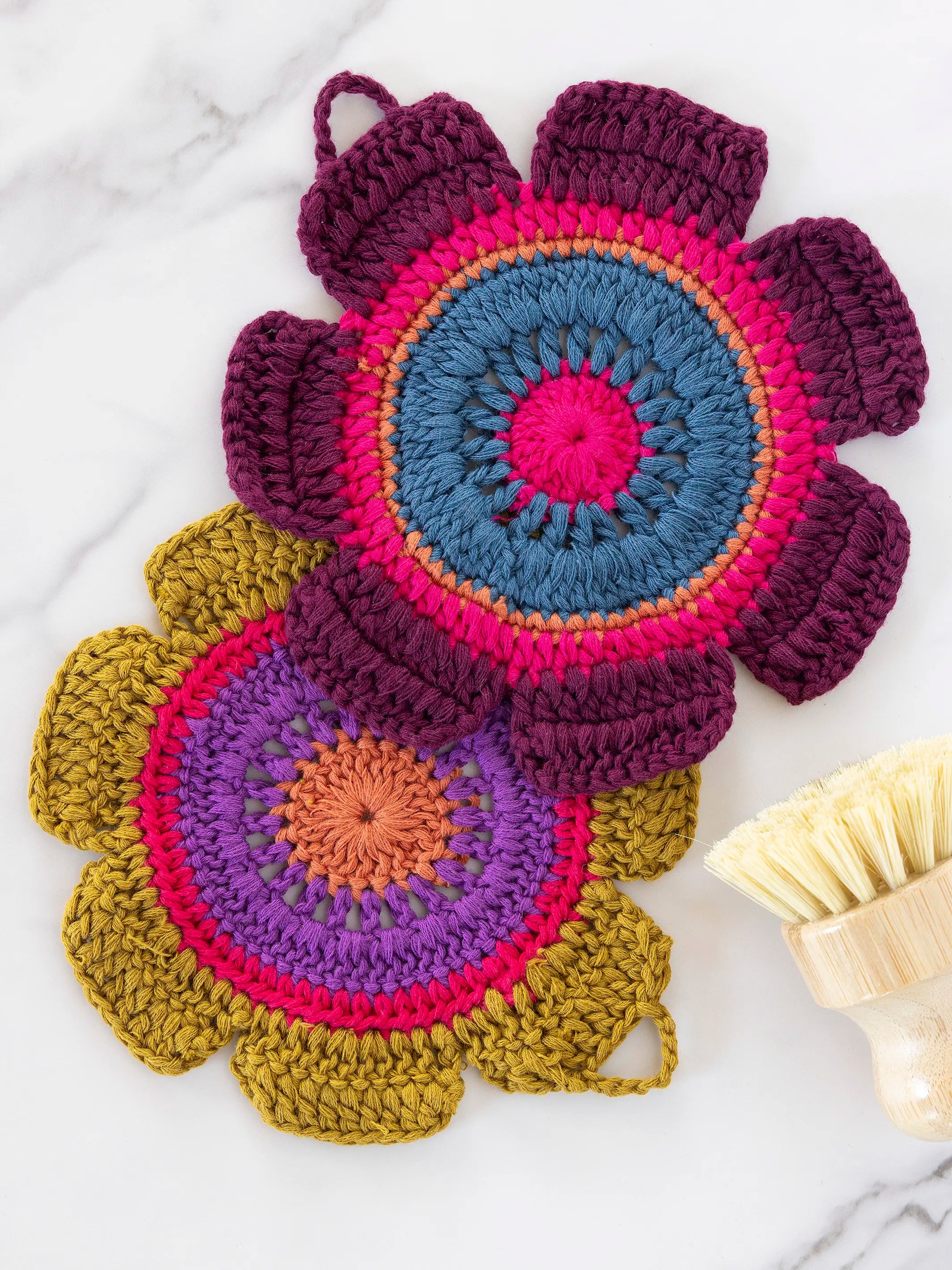 Daisy Crochet Dishcloths, Set of 2 - Rainbow