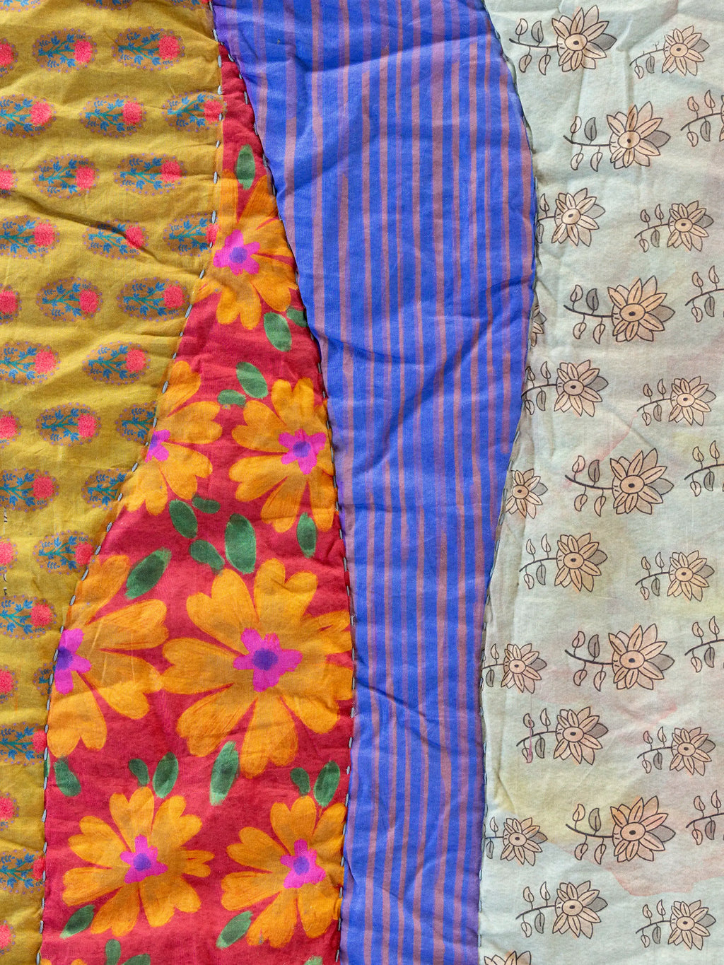 Bungalow Reversible Cotton Quilt - Garden Waves