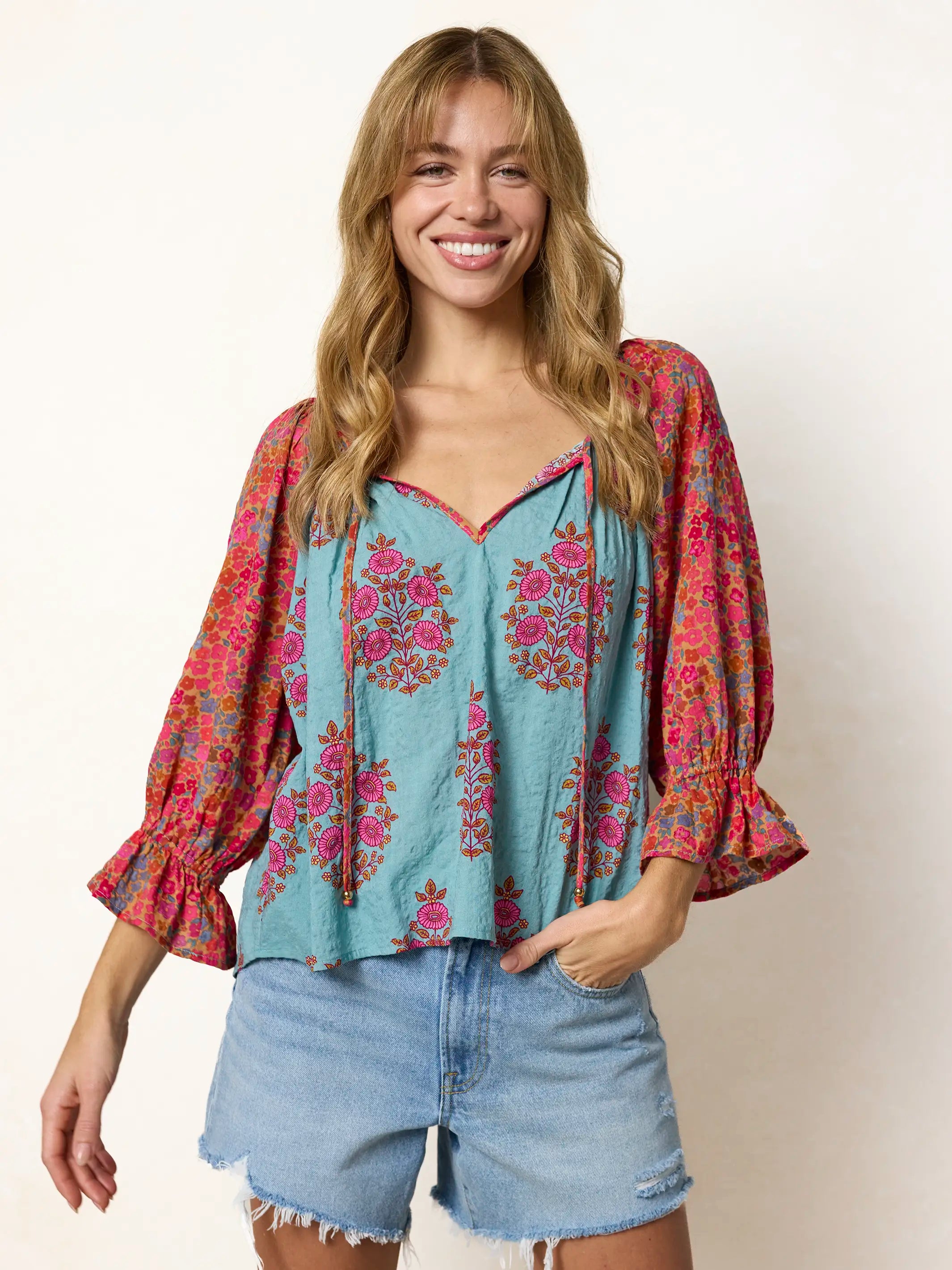 Magnolia Top - Wildflower Medallion Teal